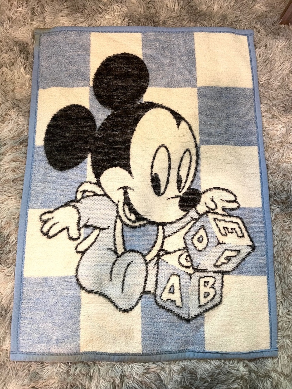 1984 Vintage Mickey Mouse Disney Throw Blanket